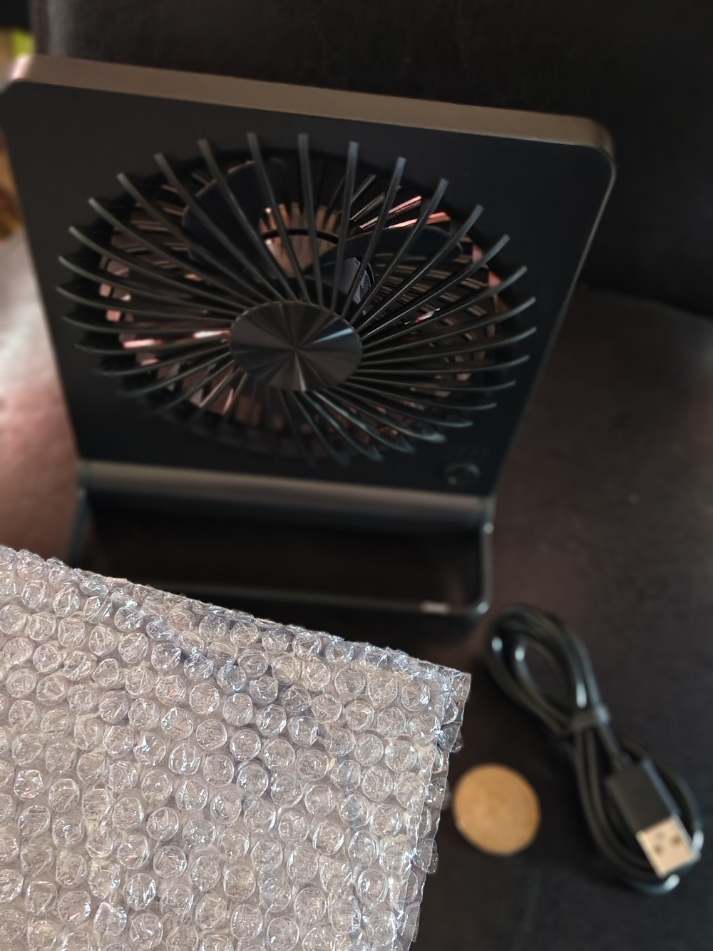 ✨ NWT Ultra-Thin Portable USB Desk Fan – Sleek Black Mini Personal Fan ✨